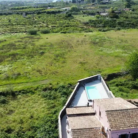 Le Decime Homestay Mascali