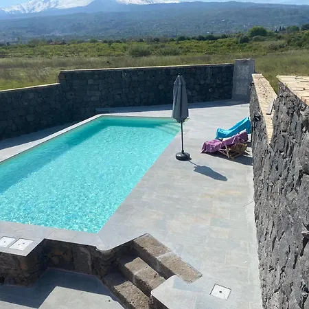 Le Decime Homestay Mascali