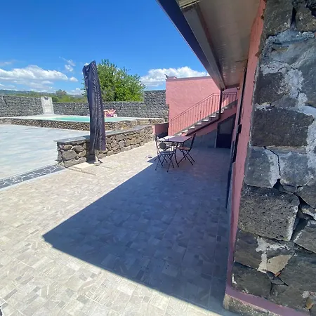 Le Decime Homestay Mascali